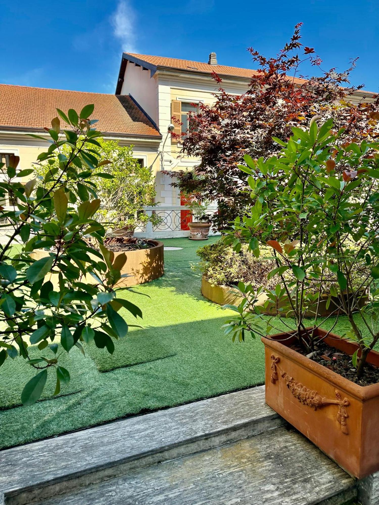 Hotel Al Campanile - Luxury Suites & Apartments Baveno Exteriör bild